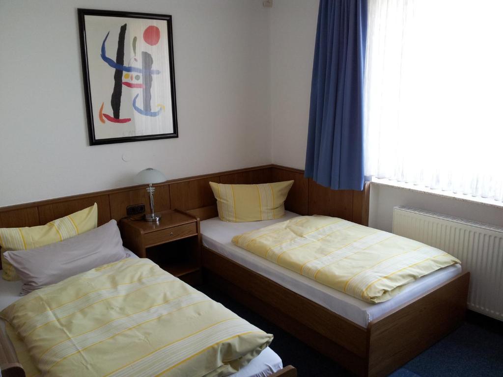 Hotel Garni Julia Linnich Bagian luar foto